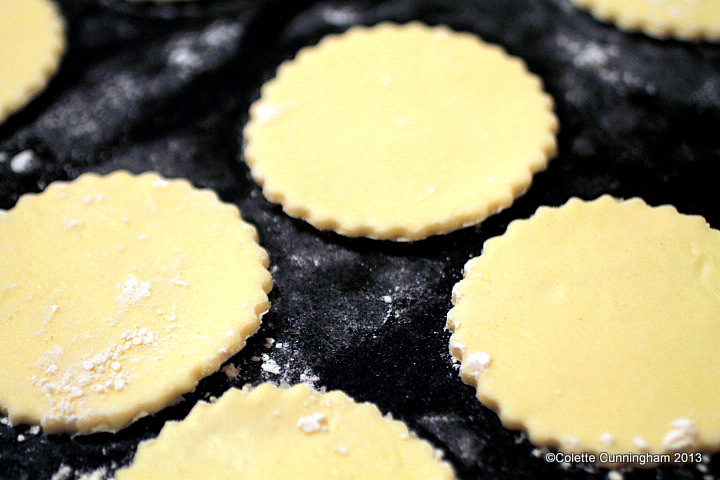 Cut-out pastry bases